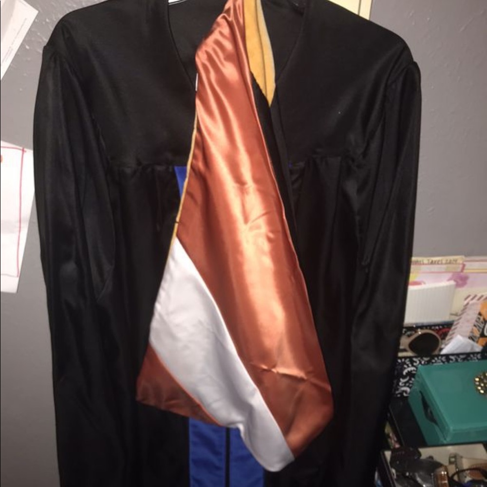 UTA  social work masters gown